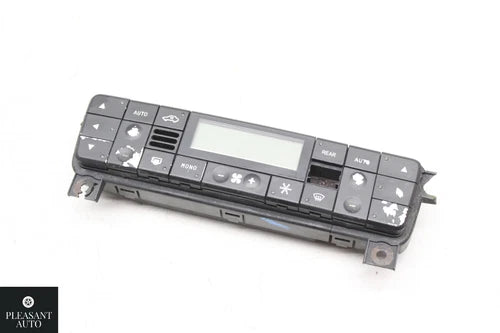 Maserati Quattroporte Grancabrio HVAC Climate Control Switch (2004–2009) – Genuine OEM