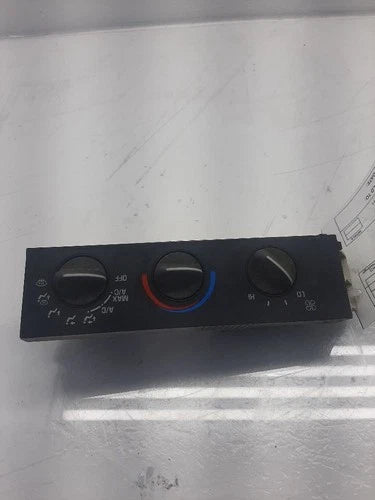 EXPRESS 1500 Temperature Control Dash Mounted A/C (2001–2007) – Genuine OEM