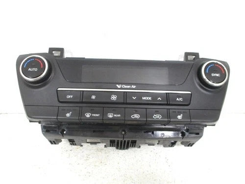 Hyundai Tucson Dual Auto Temperature Zone Control w/ Heated Seats (2016–2018) – Genuine OEM