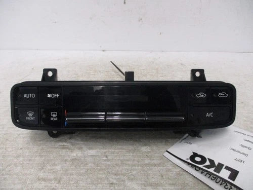 Toyota Corolla Sedan Heater Climate Control Unit (2017–2019) – Genuine OEM