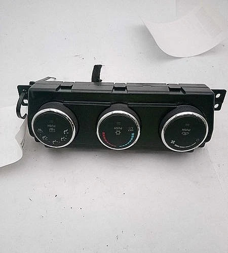 Dodge RAM 2500 3500 HVAC Climate Control (2010–2012) – Genuine OEM