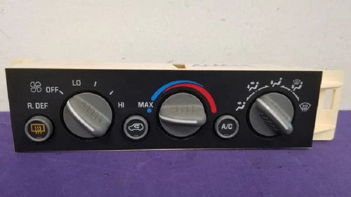Chevrolet Suburban 1500 HVAC Climate Controls (1996–1999) – Genuine OEM