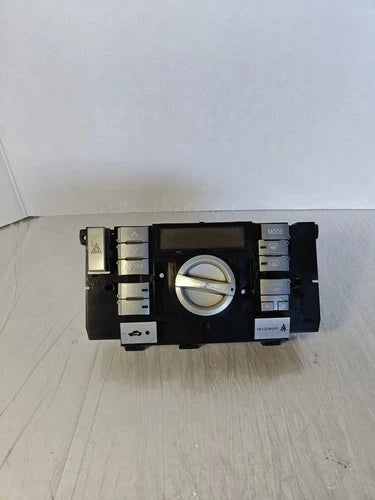 Toyota Scion TC HVAC Climate Control 55900-21020 (2005–2007) – Genuine OEM