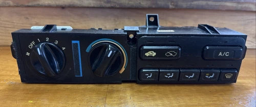 Accord Climate HVAC Climate Control Fan Selector Switch (1994–1997) – Genuine OEM