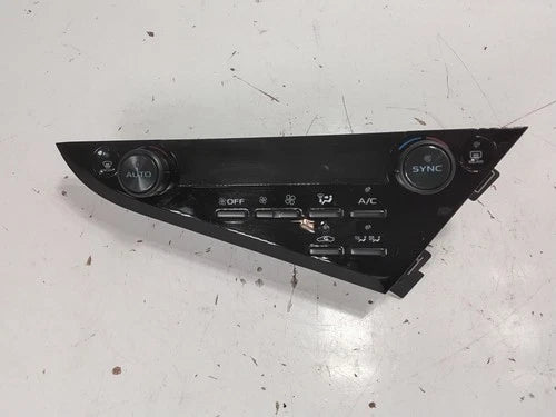 Toyota Camry HVAC Climate Control Switch (2018–2023) – Genuine OEM