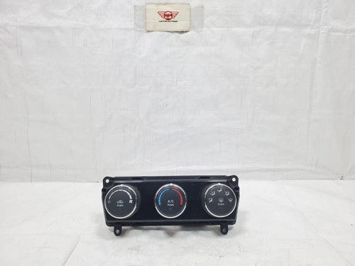Jeep Compass Manual Climate Control Panel (2011–2017) – Genuine OEM