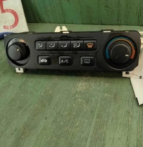 Honda Accord HVAC Climate Control W/O Climate Control (2001–2002) – Genuine OEM | Ref SKU-3952