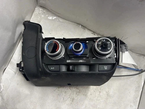 Honda Fit HVAC Climate Control (2015–2020) – Genuine OEM | Ref SKU-11675