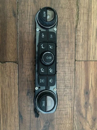 GMC Acadia A/C Heater Control Climate Control Temperature Control (2017–2022) – Genuine OEM