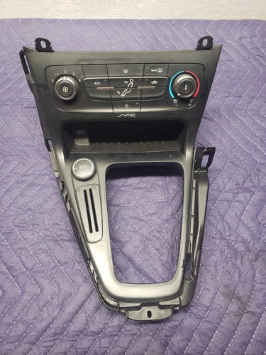 Ford FOCUS Heater Hvac Air A/C Temperature Control Used (2015–2018) – Genuine OEM