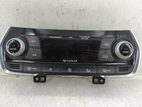 Hyundai Santa Fe HVAC Climate Control Temperature (2019–2020) – Genuine OEM