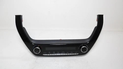 Toyota Corolla Sedan Auto Climate HVAC Climate Control (2020–2022) – Genuine OEM