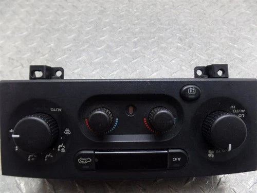 Jeep Grand Cherokee Auto Temperature Control (1999–2001) – Genuine OEM