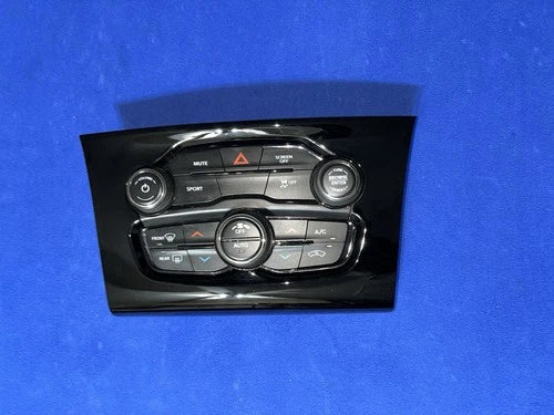 Chrysler 300 HVAC Climate Control SWITCH PANEL (2017–2023) – Genuine OEM