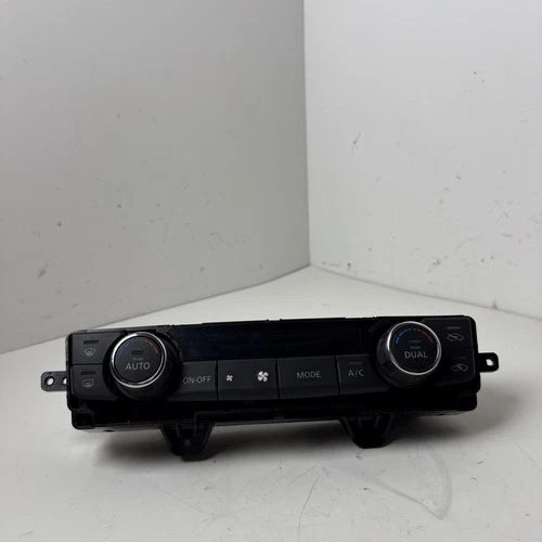 Nissan TITAN A/C HEATER DUAL Climate Control 27500EZ20B (2016) – Genuine OEM
