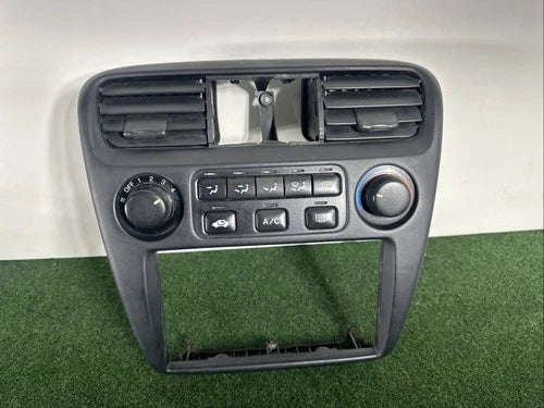 Honda Accord A/C Climate Control Heater A/C Switch Trim Bezel Tested 18 (1998–2000) – HVAC Replacement Part