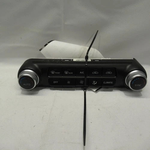 Kia Stinger HVAC Climate Control Unit (2018–2023) – Genuine OEM