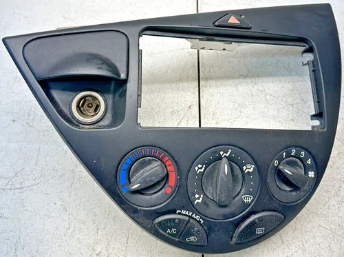 2000-04 Ford Focus Climate Control HVAC A/C Radio Dash Bezel Temp – Genuine OEM