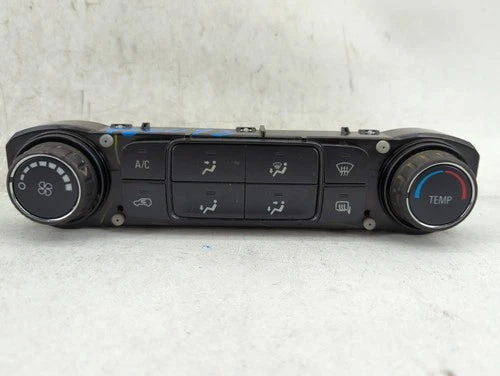 Chevrolet Silverado 2500 HVAC Climate Control Temperature (2016) – Genuine OEM