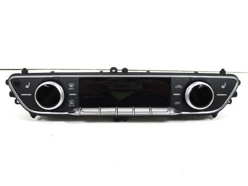 Audi A5 Auto Dual Temperature Control w/ Heated Seats (2019–2023) – Genuine OEM
