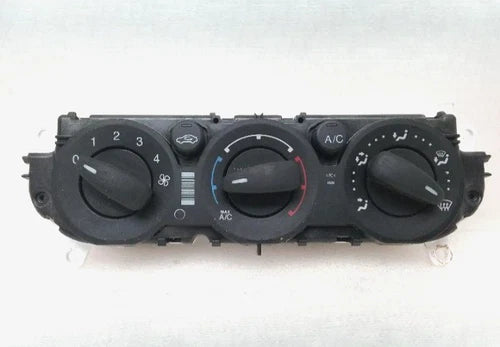 Ford Focus 2.0L HVAC Climate Control Assembly (2012) – Genuine OEM