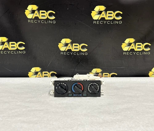 2002-04 Nissan Pathfinder LE Front Dash Climate Control Assembly – Genuine OEM