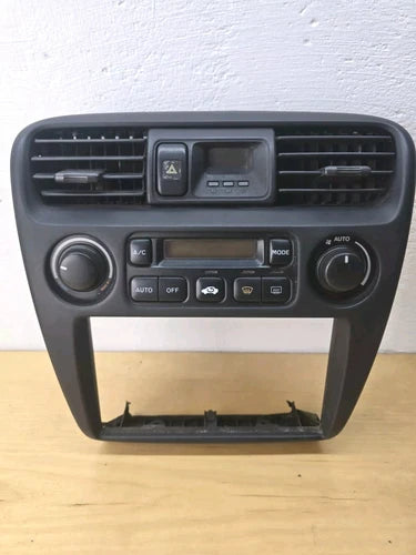 Honda Accord Climate Control Manual A/C Heater Temperature Radio Bezel (2001–2002) – Genuine OEM