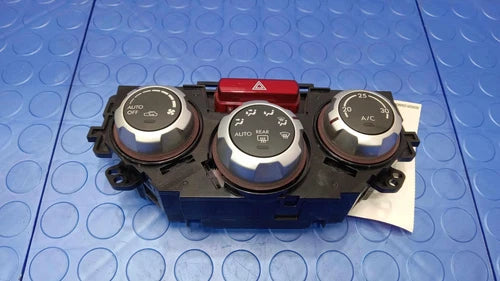 Subaru Forester Automatic Climate Control Panel (2011–2013) – Genuine OEM