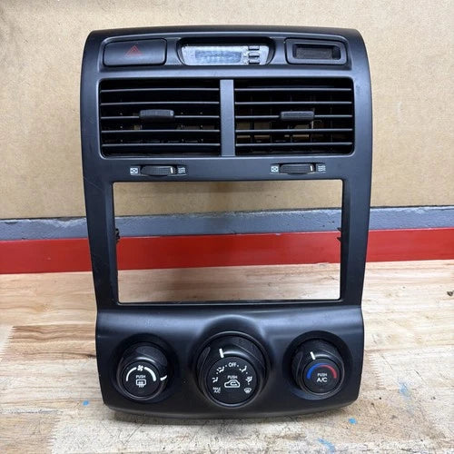 Kia Sportage HVAC Climate Control Bezel Trim Vent (2005–2009) – HVAC Replacement Part