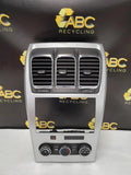 GMC Acadia Front Climate Control w/ Radio Bezel (2007–2012) – Genuine OEM