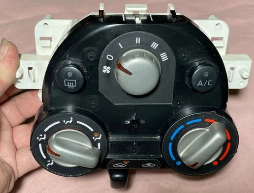 Nissan Versa Note Climate Control Unit Heater A/C Temperature Hvac (2012–2019) – Genuine OEM
