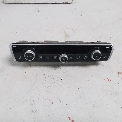 Audi S3 RS3 Temperature Control Dual Zone Climatronic (2017–2018) – Genuine OEM