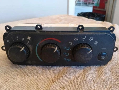 Chrysler Sebring HVAC Climate Control Used (2001–2006) – HVAC Replacement Part