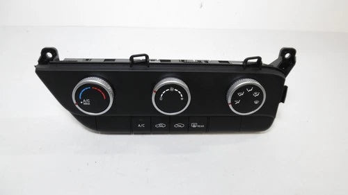 Hyundai Elantra Manual Climate Control 97250AACB0LS5 (2024–2025) – Genuine OEM