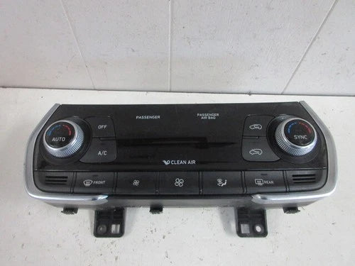 Hyundai Santa Fe Heat A/C Temperature Control Unit (2020) – Genuine OEM