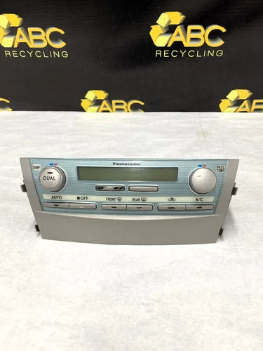 Toyota Camry Climate Control Assembly ID 55900-33B51 (2007–2009) – Genuine OEM
