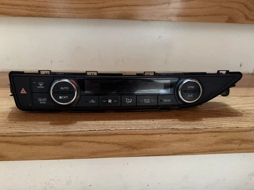 Toyota HIGHLANDER DASH HVAC Climate Control 55900-0E400 (2014–2019) – Genuine OEM
