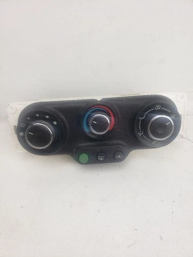 Temperature Control With Hybrid Fits 2007 Saturn VUE – HVAC Replacement Part