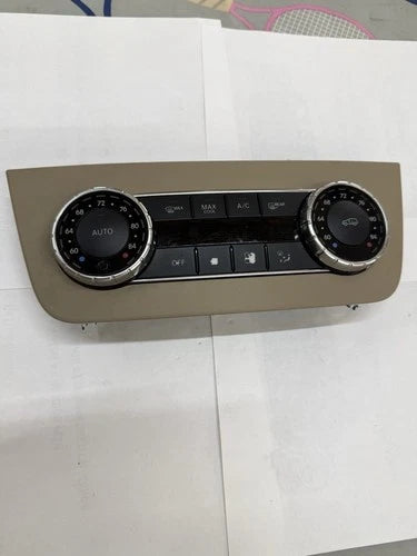 Mercedes-Benz GL450 Front Dual Zone Climate Control (2014–2016) – Genuine OEM