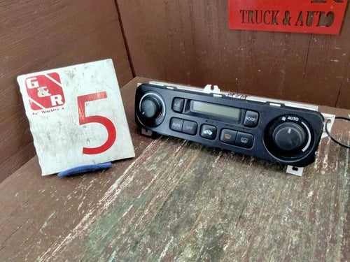 Honda ACCORD A/C HEAT Climate Control (2001–2002) – Genuine OEM