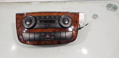 Mercedes-Benz R350 Climate Control (2005–2008) – Genuine OEM