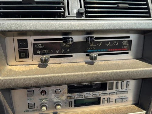 Nissan Maxima Temperature Control Module In Dash Heater A/C Head Unit (1987–1988) – Genuine OEM