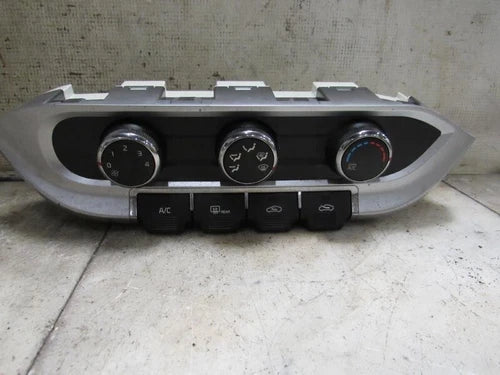 Kia Rio HVAC Climate Control Temperature Unit 97250-1W260 (2016–2017) – Genuine OEM