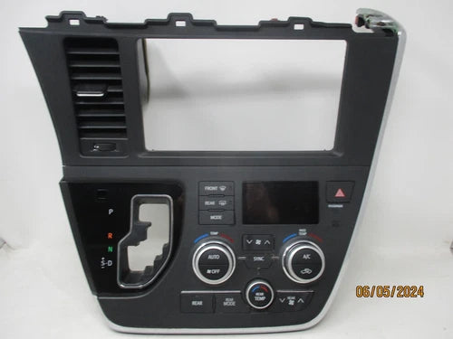 Toyota Sienna LE Dash Automatic Temperature Control Panel (2015) – Genuine OEM