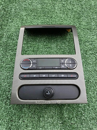Ford F-150 Digital Heater A/C Climate Control Module W/Trim (2008) – Genuine OEM