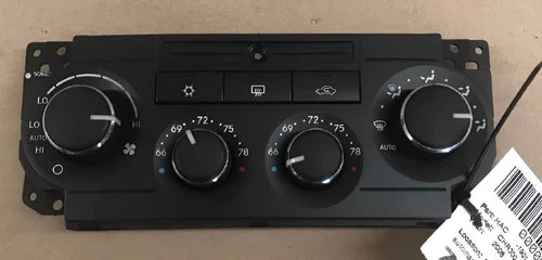 Chrysler 300 HVAC Climate Control (2005–2007) – Genuine OEM | Ref SKU-5286