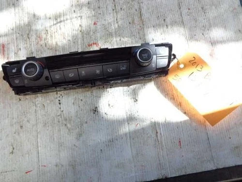 BMW 320I Temperature Control (2012–2014) – Genuine OEM