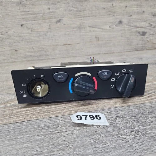 Toyota Tacoma A/C Heater Temperature Climate Manual Control (2001–2004) – Genuine OEM