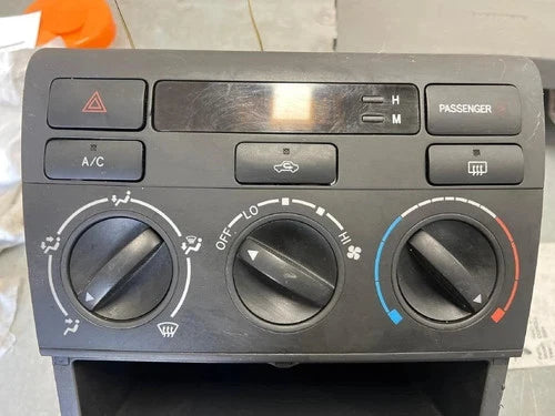 Toyota Corolla HVAC Climate Control (2003–2008) – Genuine OEM | Ref SKU-4673