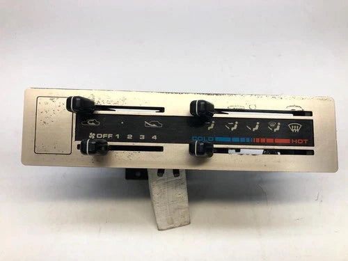 93 Nissan Pickup Pathfinder HVAC Climate Control (1986) – Genuine OEM